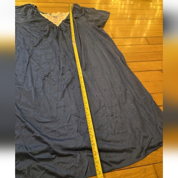 Carriage Court Vintage Lace Blue Sz M Nightgown Dress Short - Picture 6 of 7